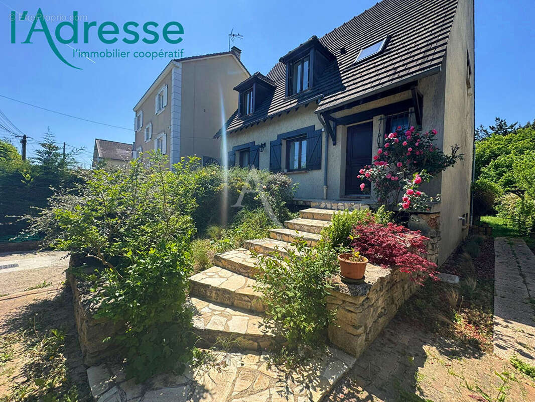 Maison à GOURNAY-SUR-MARNE