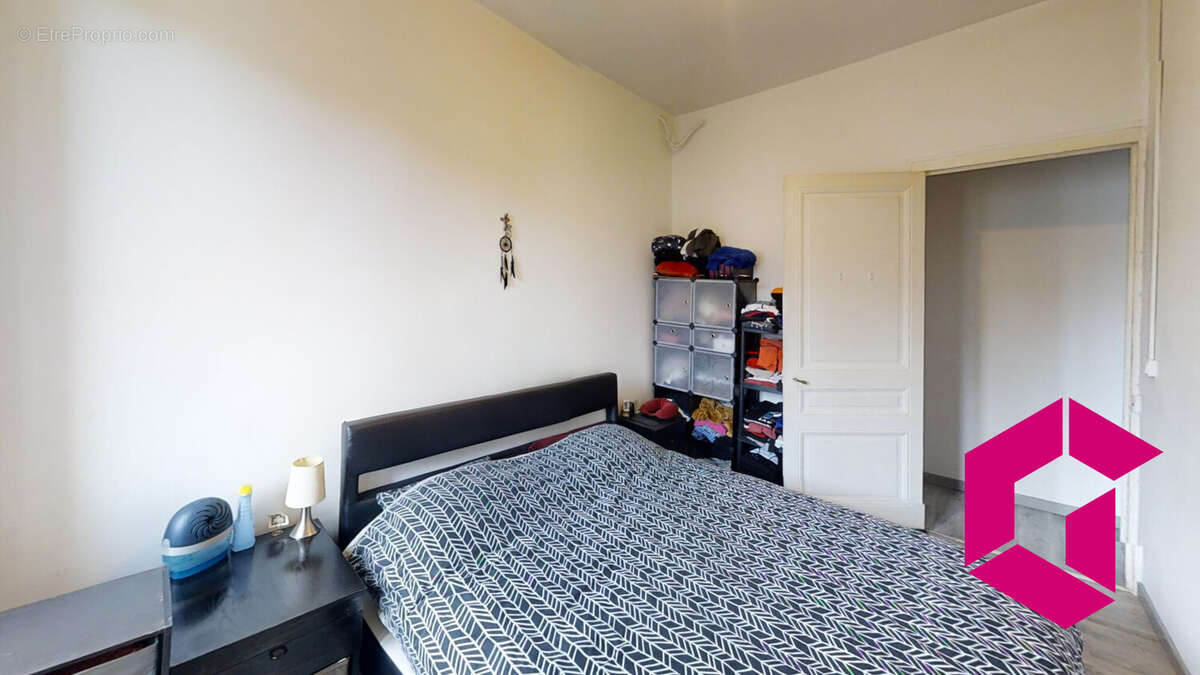 Appartement à DUNIERES