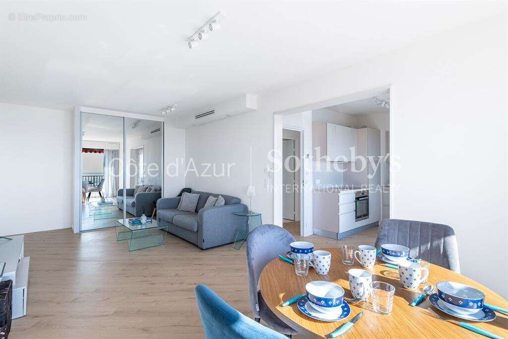 Appartement à BEAUSOLEIL