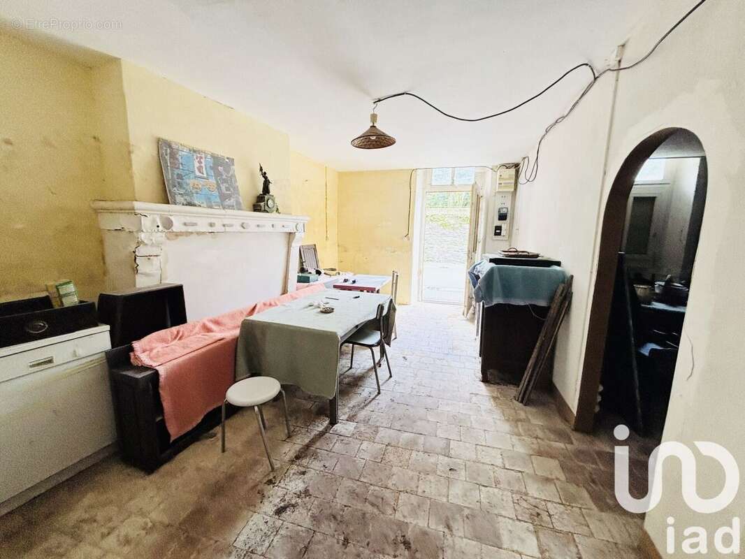 Photo 2 - Maison à CHALLAIN-LA-POTHERIE