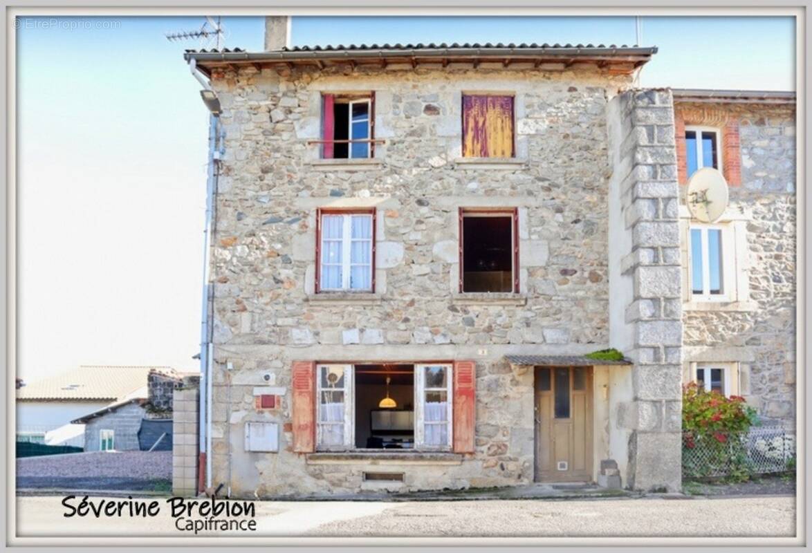 Maison à CELLES-SUR-DUROLLE