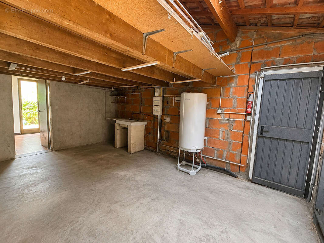 Maison 5 pièces à vendre à Lambesc - Rare sur le marché - photo 6