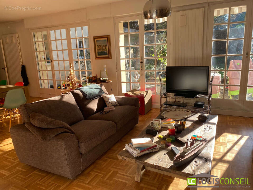 Appartement à CHATENAY-MALABRY