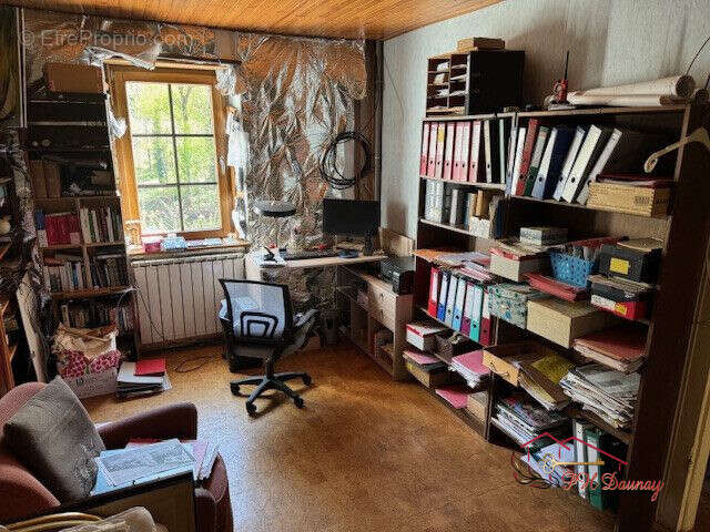 Maison à LIVINHAC-LE-HAUT