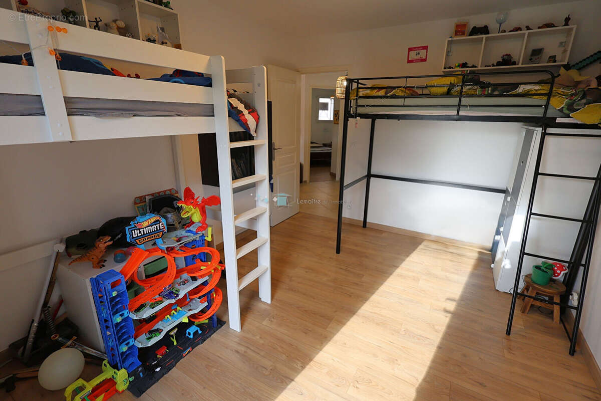 Appartement à MONTAUROUX