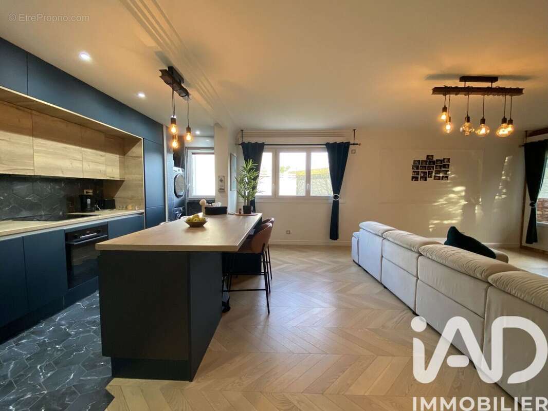 Photo 2 - Appartement à VITRY-SUR-SEINE