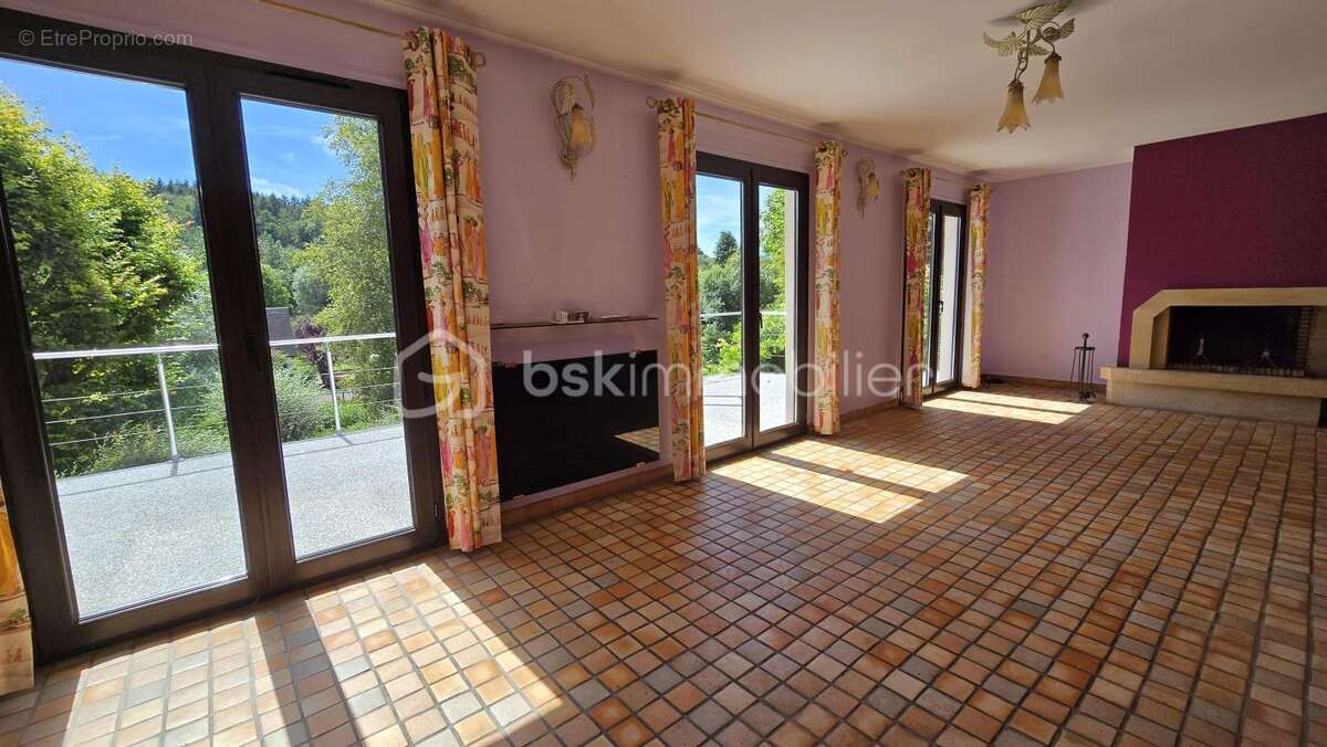 Maison de Charme avec un Fort Potentiel à Catenay !!! - photo 7
