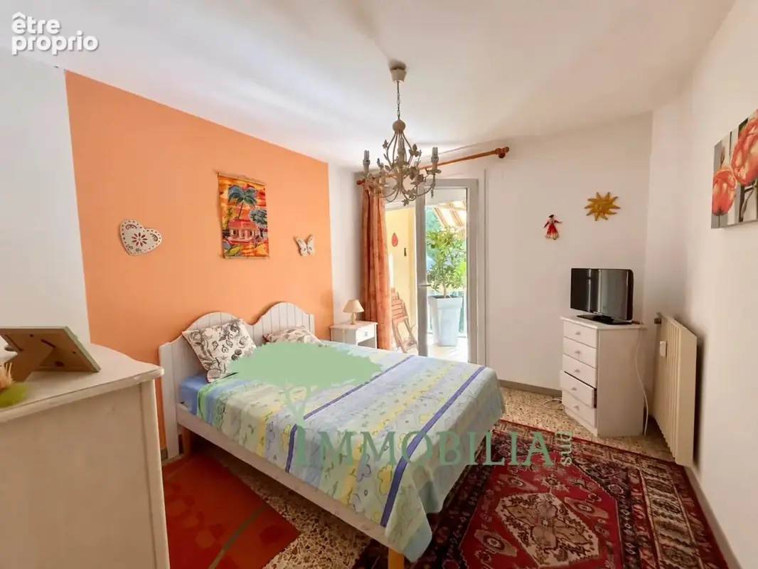 Sanary-sur-mer – rez-de-jardin 5 pièces avec terrasse - photo 7