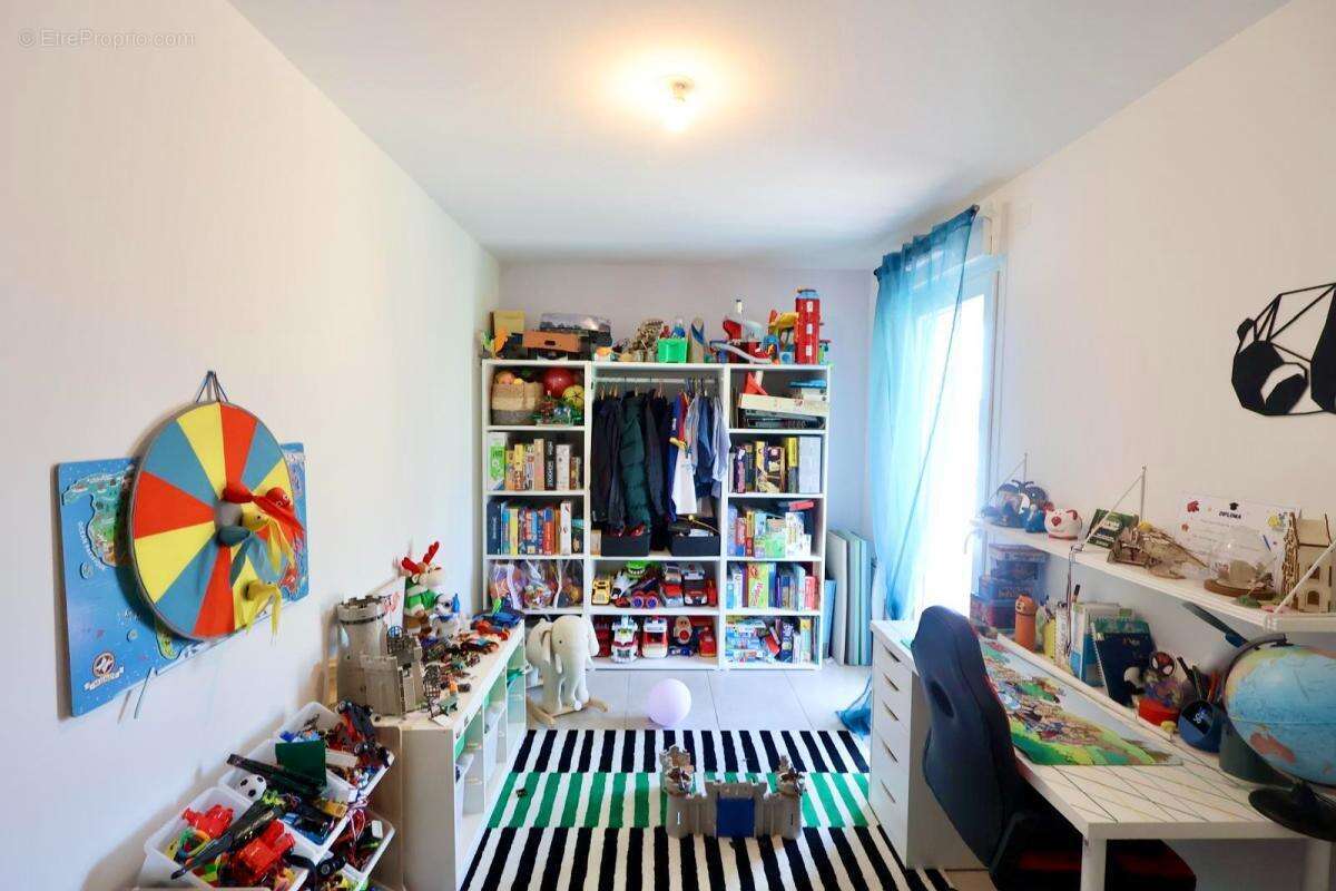 Marseille 13009 ? t4 de 93 m² ? 2 terrasses de 17 m2 ? double garage ? résidence de 2022 - photo 8