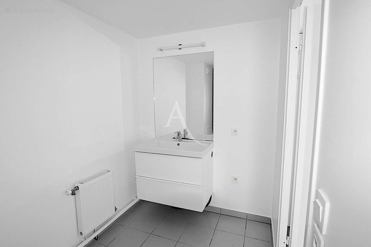 Appartement à CORBEIL-ESSONNES