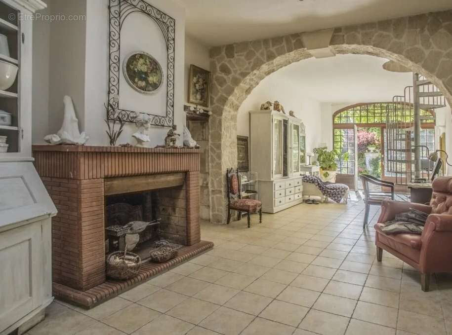 Maison à JAZENNES