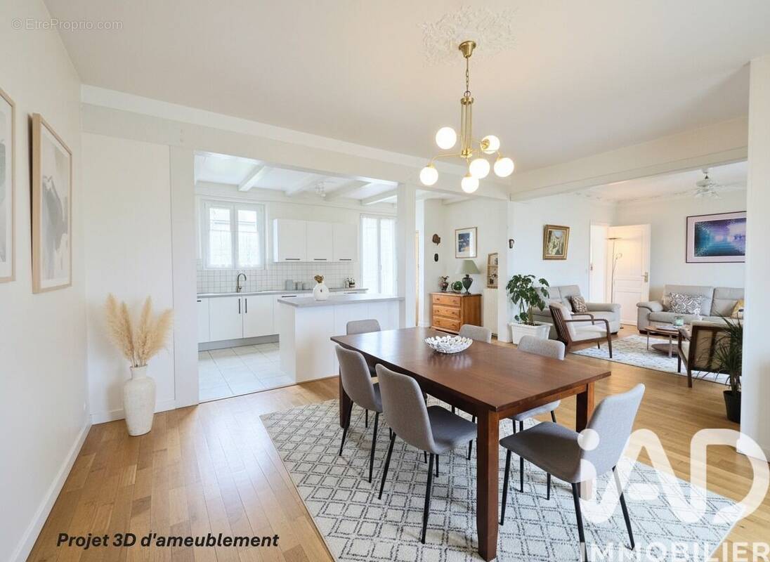 Photo 1 - Maison à VILLEMOMBLE