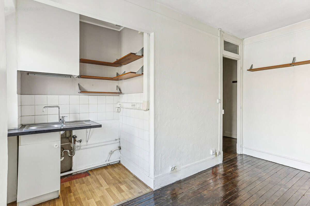 Appartement à LEVALLOIS-PERRET