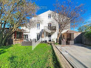 Maison à MONTELIMAR