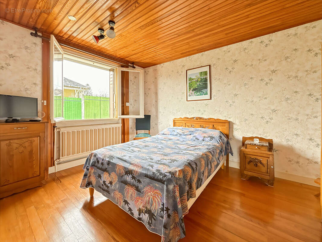 Maison - 4 pièces - gisors - centre ville - photo 9