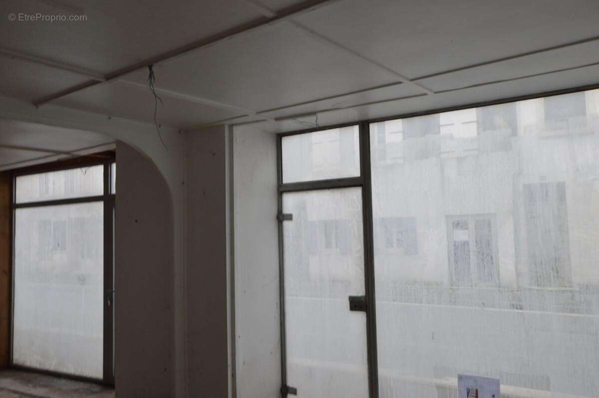 Immeuble a renover 17marans centre ville - photo 15