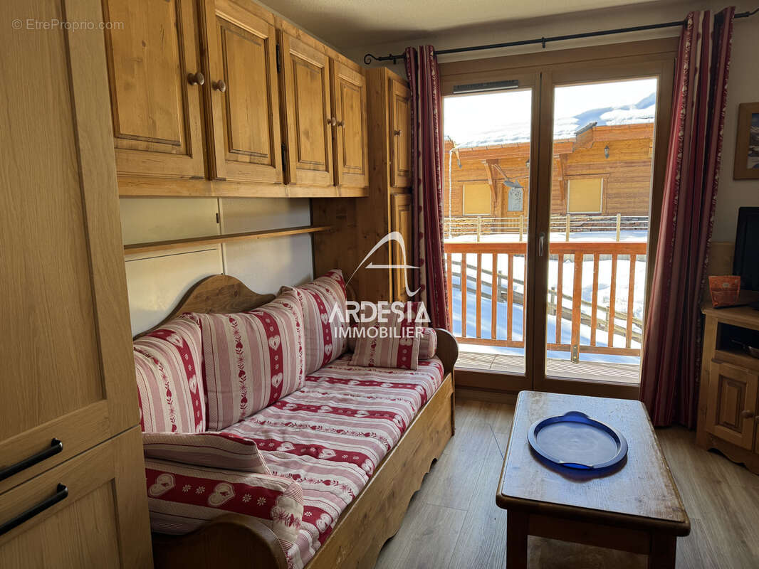 Appartement à AVRIEUX