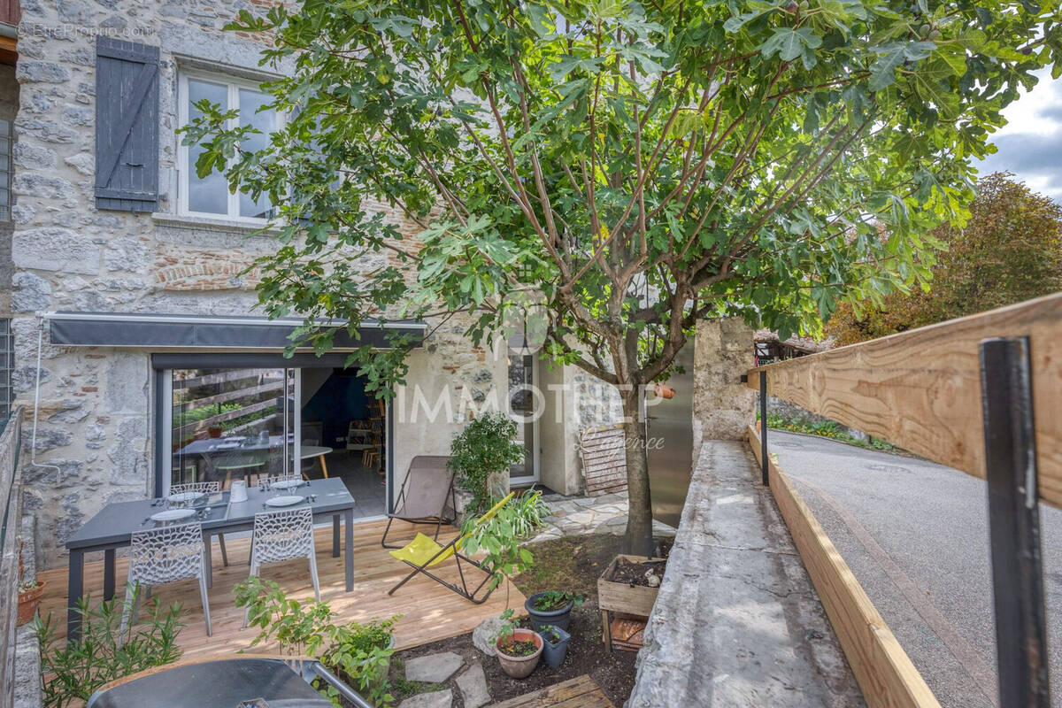 Maison à CROLLES
