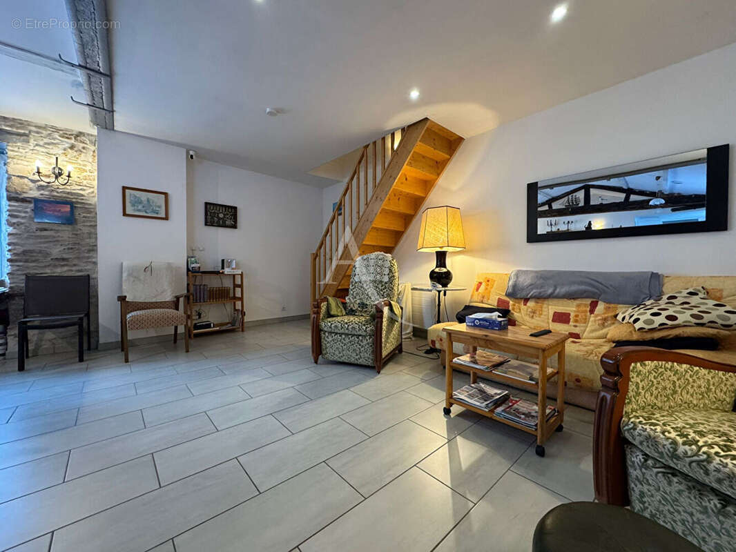 Maison à NOTRE-DAME-DE-RIEZ