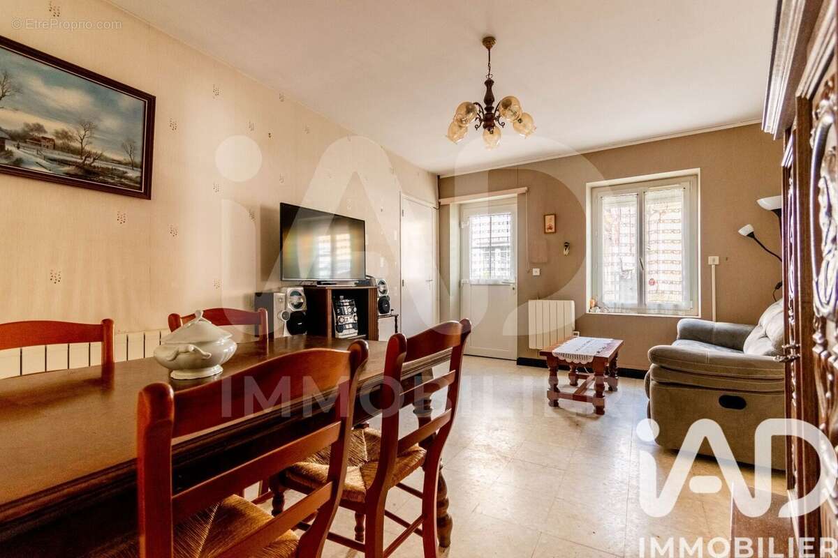 Photo 2 - Maison à BRACIEUX