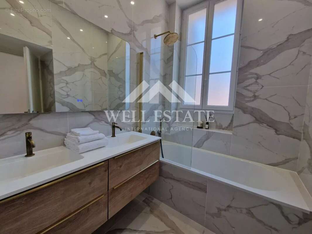 Appartement à BEAULIEU-SUR-MER