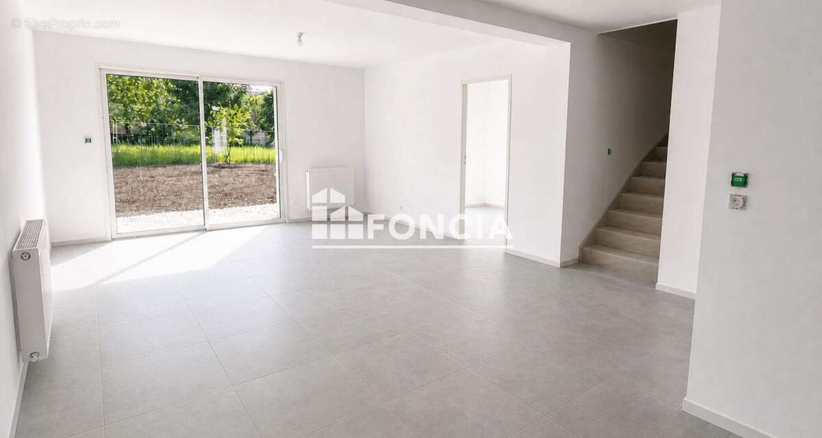 Maison à LOISIN