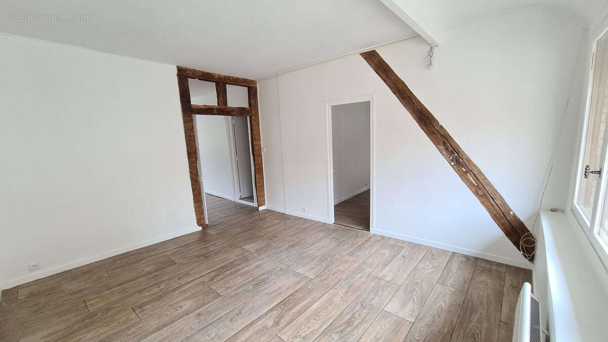 Appartement à MONTFORT-L'AMAURY