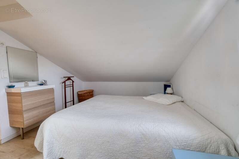 Maison à PORT-DES-BARQUES