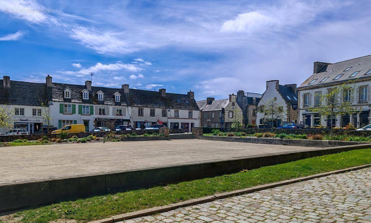 Terrain à PLOUGASNOU