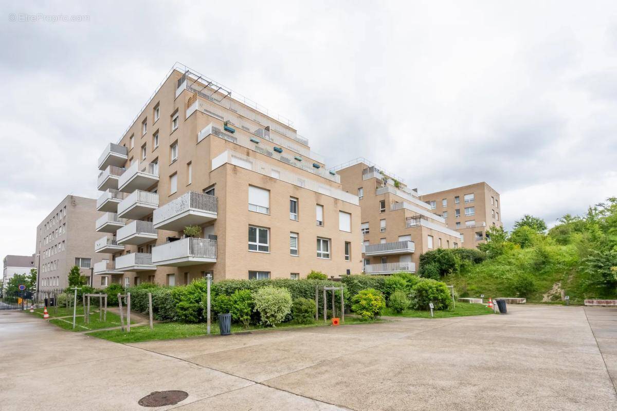 Appartement à ROMAINVILLE