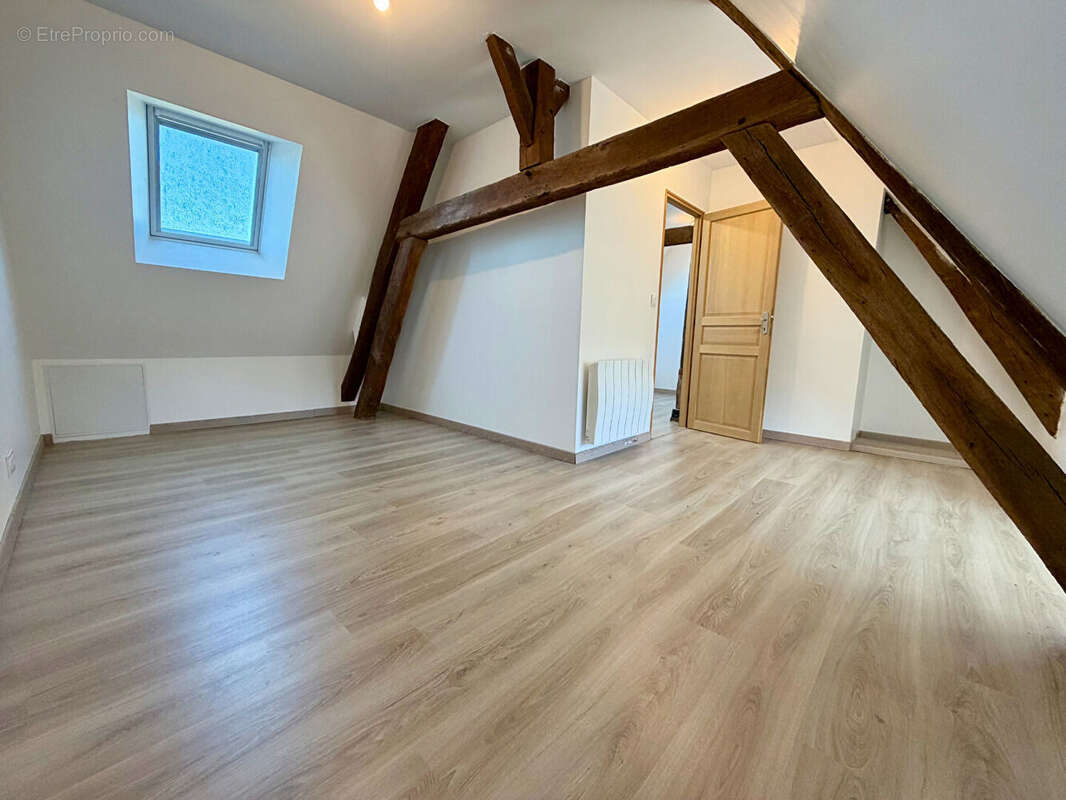 Maison à BRETEUIL
