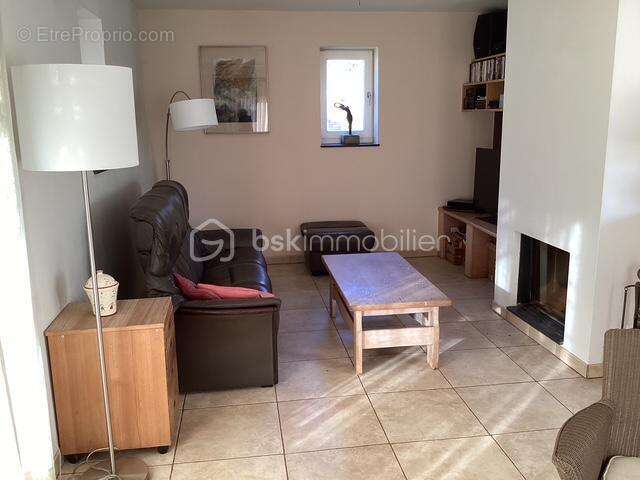 Maison à BOURIGEOLE