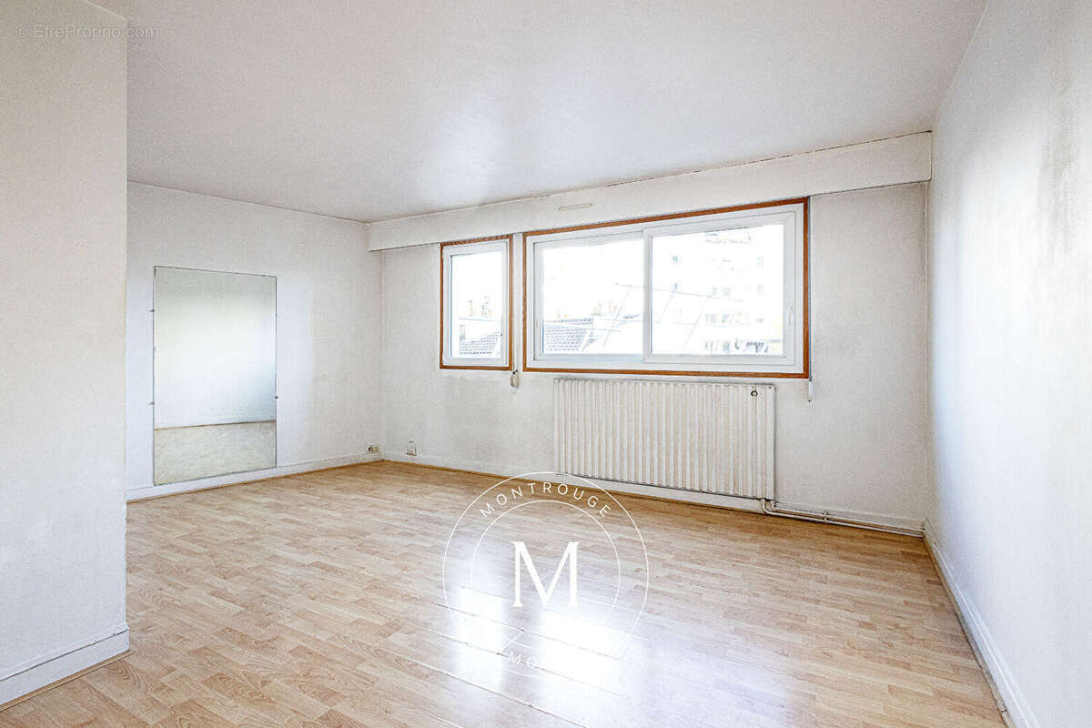 Appartement à MONTROUGE