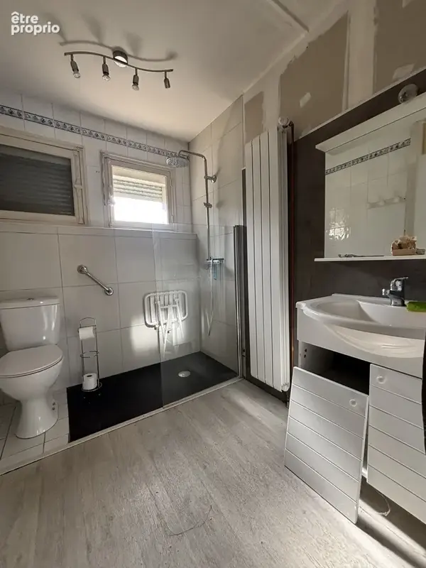 CHATILLON SUR SEINE  : charmante maison de 150m2 ( R+2) avec terrain et garage au centre ville - photo 13