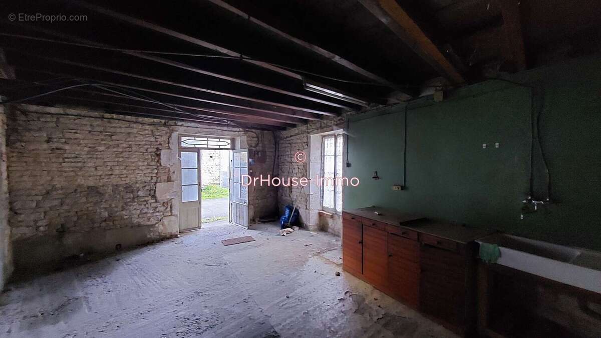 Maison à CRAMCHABAN