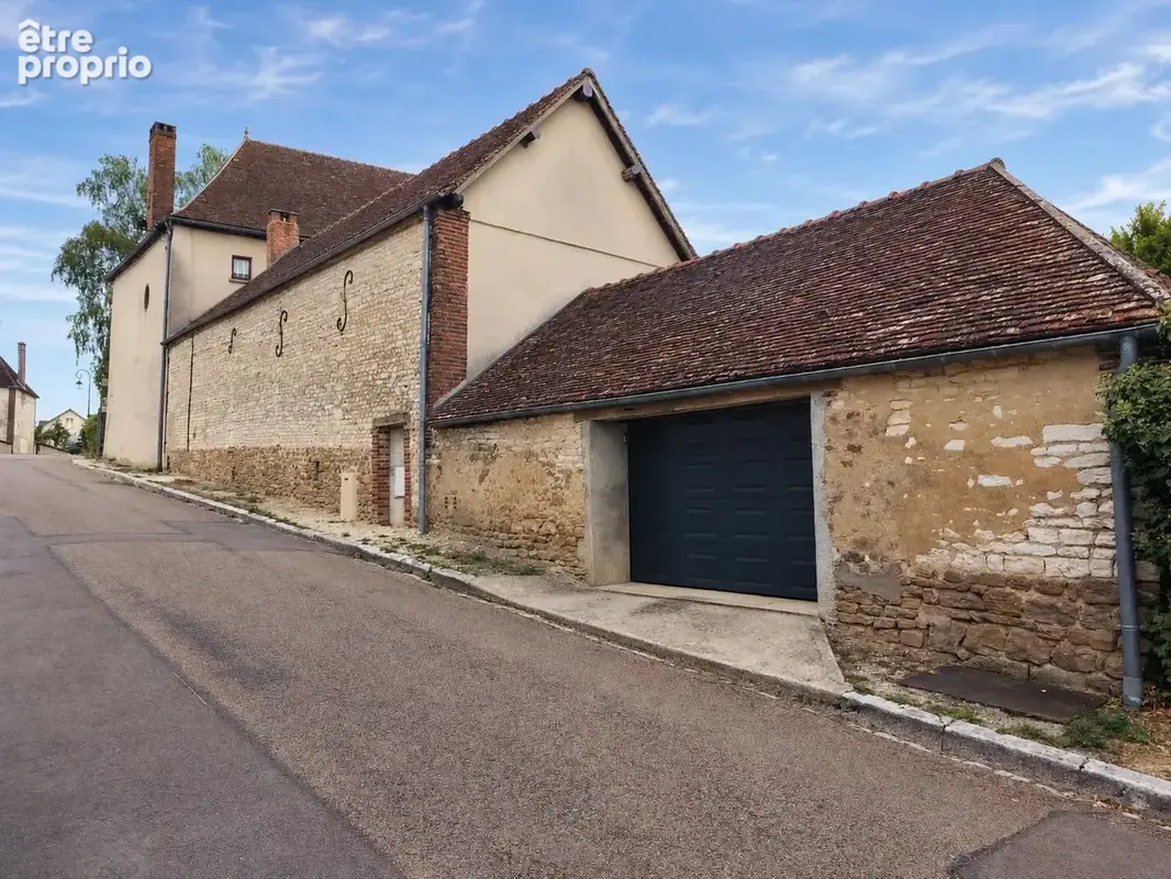 entre TROYES et AUXERRE - Maison d'exception et de caractère - photo 3