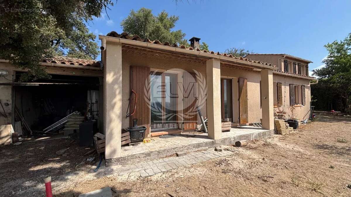 Maison à le Plan de la Tour - photo 2