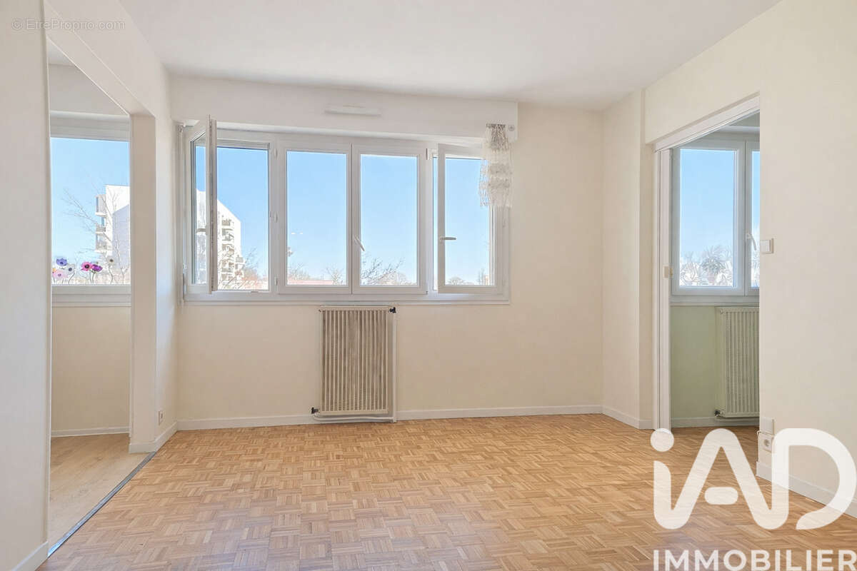 Photo 2 - Appartement à EPINAY-SUR-SEINE