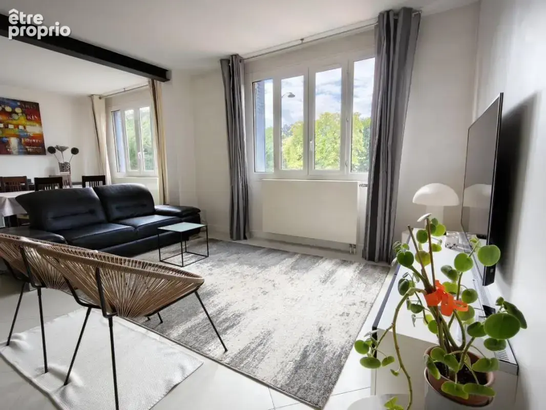 Maison 7 pièces 151 m² à vendre à Rueil-Malmaison (92500) - photo 2