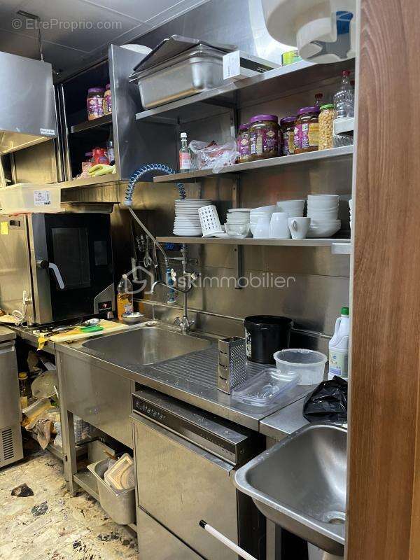 Commerce à MONTROUGE