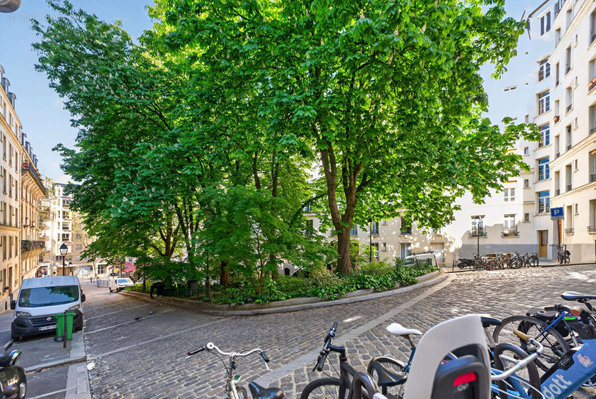 Appartement à PARIS-19E