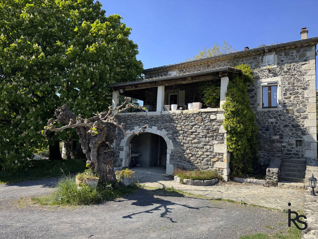 Maison à MIRABEL