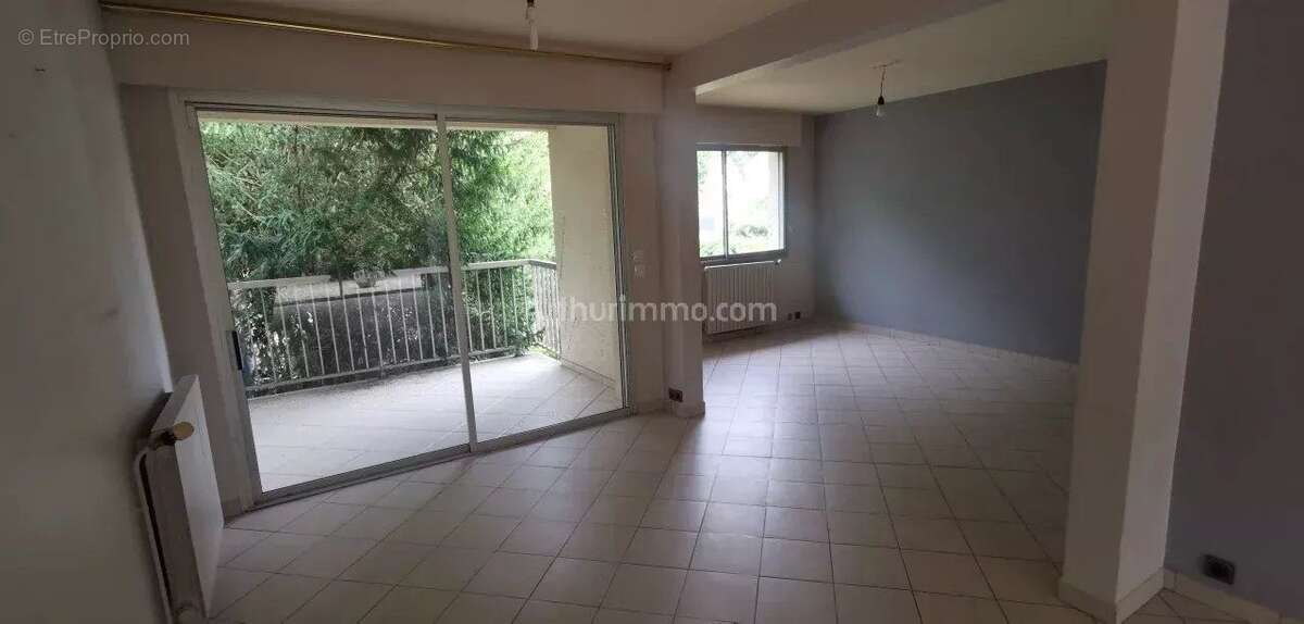 Maison à CHAMPS-SUR-MARNE