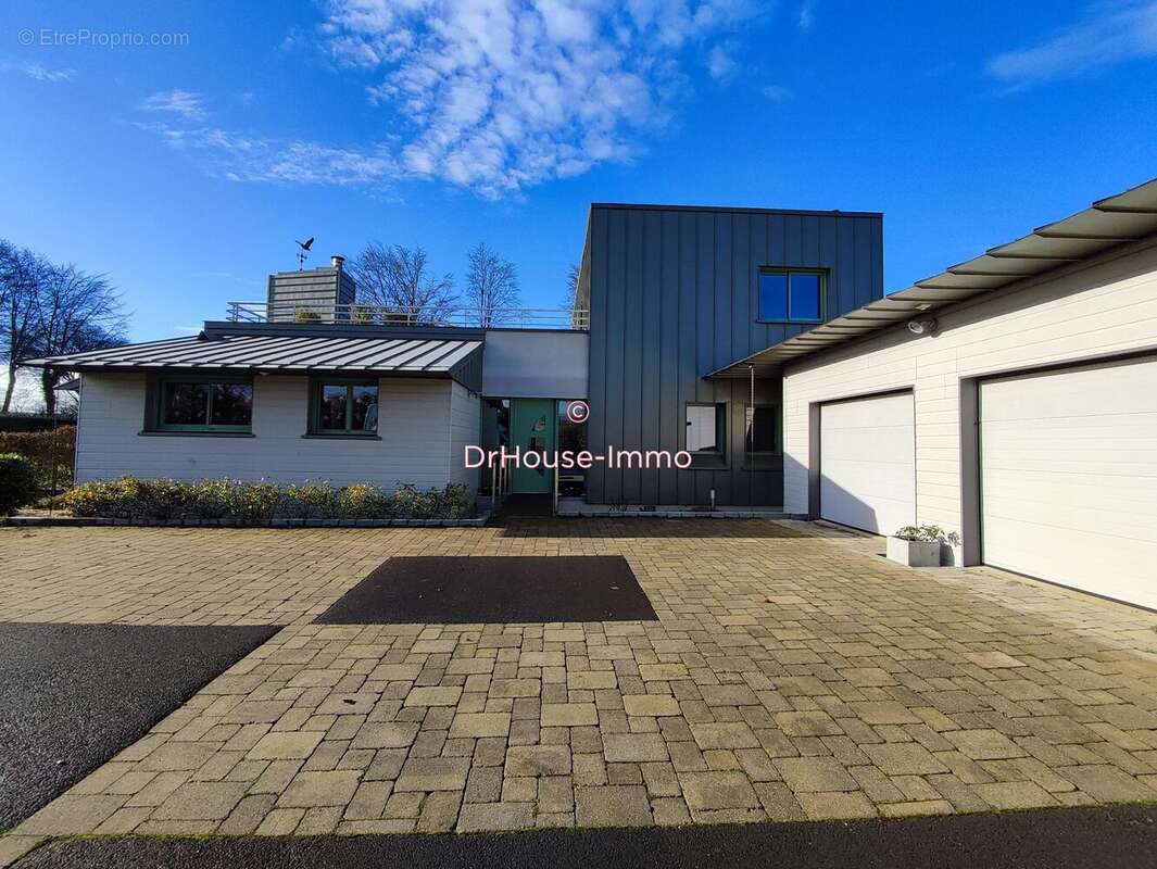 Maison à TRUTTEMER-LE-GRAND