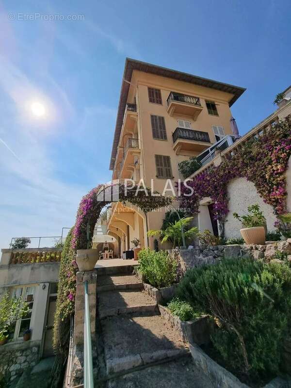 Maison à ROQUEBRUNE-CAP-MARTIN