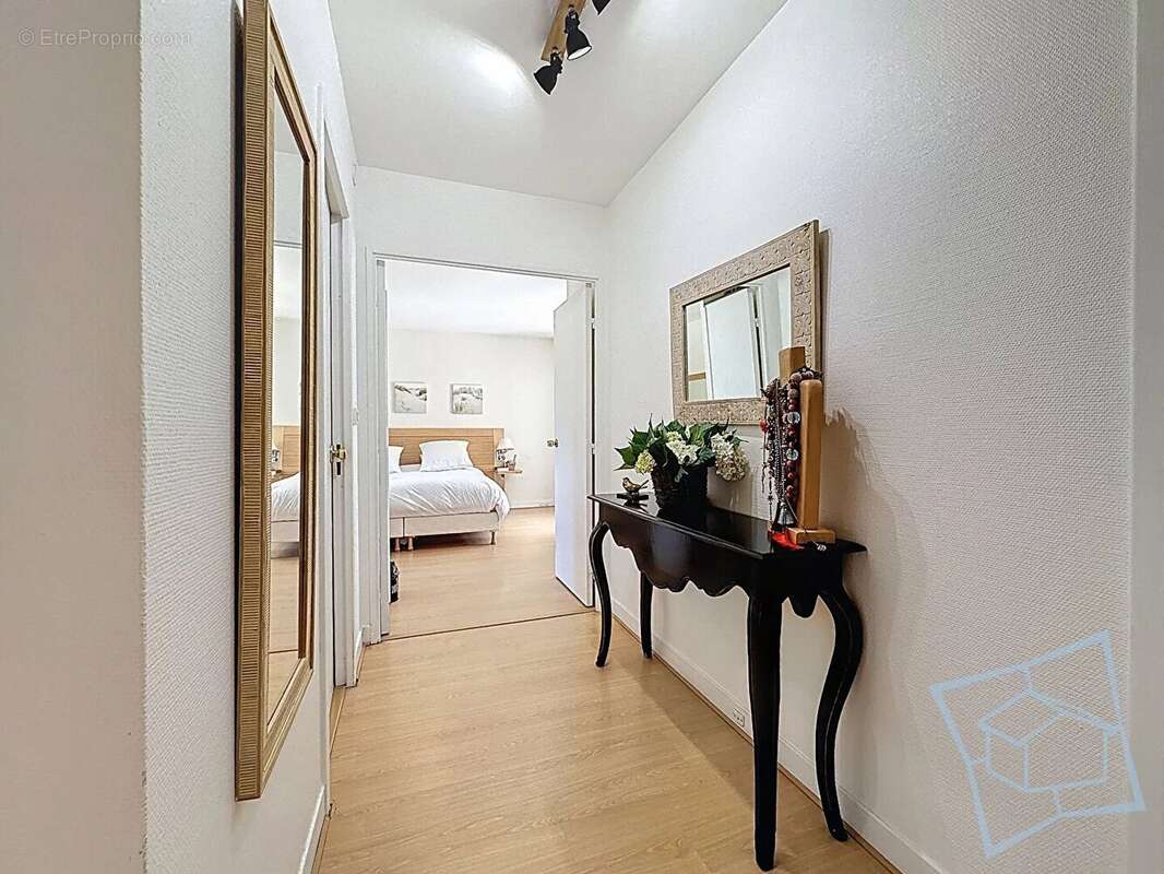 Maison Port Royal - Voisins - 7 pièces 183.85 m2 - photo 8