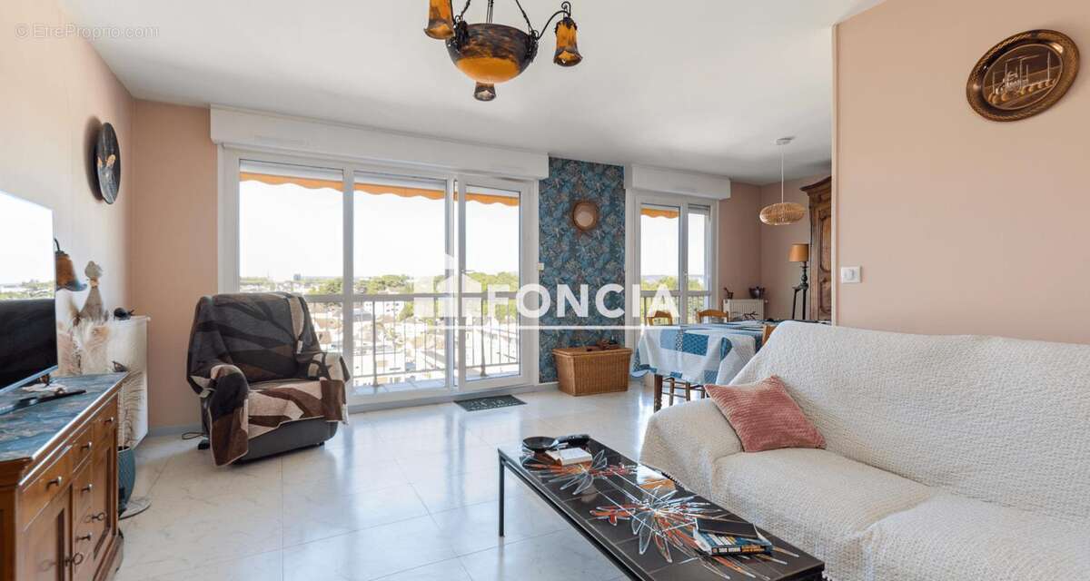 Appartement à SOTTEVILLE-LES-ROUEN