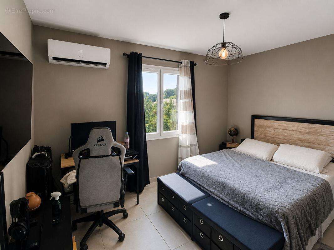 Maison 100 m²  - Piscine - Quartier calme - photo 12