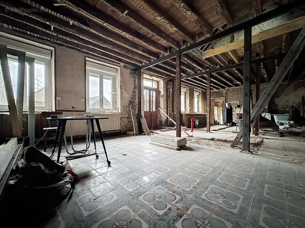 Photo 2 - Maison à MONTIGNY-SUR-VESLE