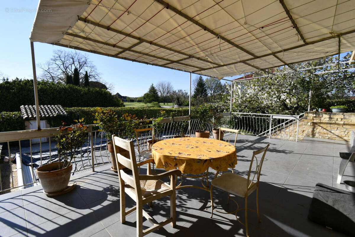 terrasse - Maison à ARCAMBAL